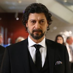 Fotoğraf Bir Deli Sevda