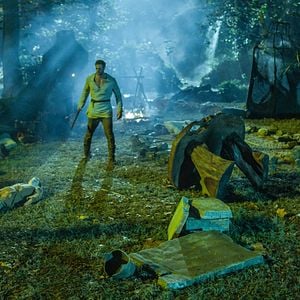 Fotoğraf Savaşın Eşiğinde