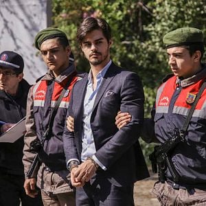 Fotoğraf Dayan Yüreğim