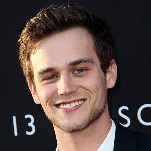 Fotoğraf Brandon Flynn