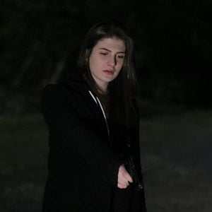 Fotoğraf Kırgın Çiçekler