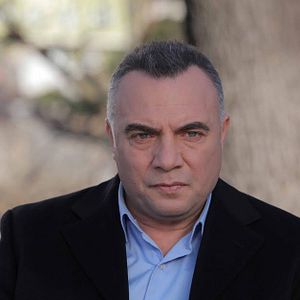 Fotoğraf Eşkıya Dünyaya Hükümdar Olmaz