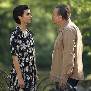 Fotoğraf Cesur ve Güzel