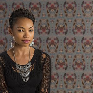Fotoğraf Logan Browning
