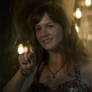 Fotoğraf Britt Robertson