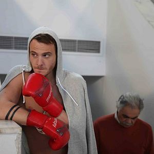 Fotoğraf Bu Şehir Arkandan Gelecek