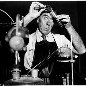 Fotoğraf Leo G. Carroll