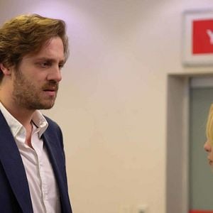 Fotoğraf Bu Şehir Arkandan Gelecek