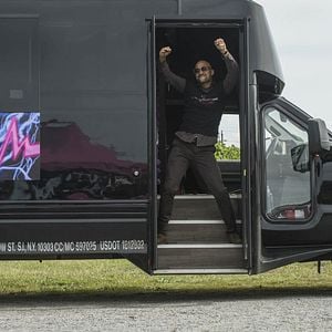 Fotoğraf Friends From College