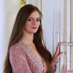 Fotoğraf Faith Logan