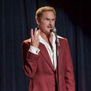 Fotoğraf Jere Burns