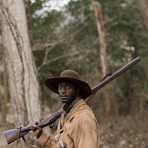 Fotoğraf Aldis Hodge