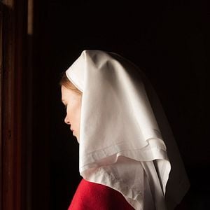 Fotoğraf Anna McGahan