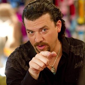 Fotoğraf Eastbound & Down