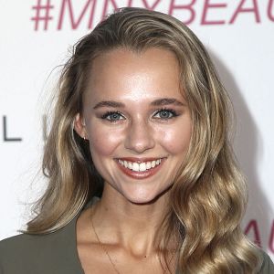 Fotoğraf Madison Iseman