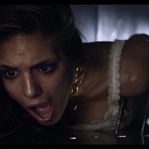 Fotoğraf Caitlin Stasey