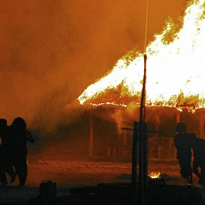 Fotoğraf First They Killed My Father