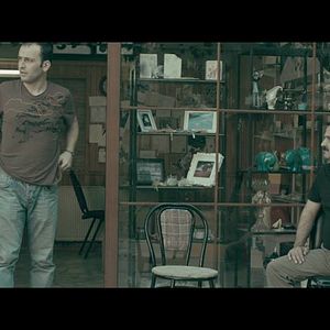 Fotoğraf Kimse Bizi Konuşmasın