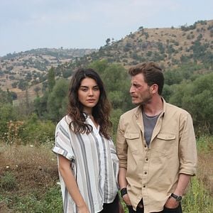 Fotoğraf Ne Olur Gitme