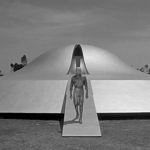 Fotoğraf Dünyanın Durduğu Gün