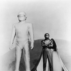 Fotoğraf Dünyanın Durduğu Gün