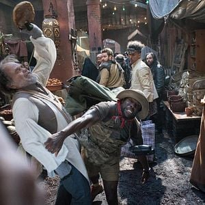 Fotoğraf Jumanji: Vahşi Orman