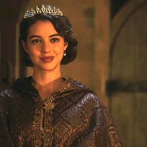 Fotoğraf Adelaide Kane