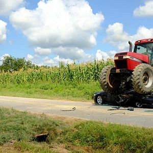 Fotoğraf Kevin (Probably) Saves the World