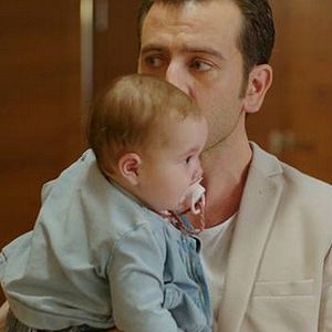 Fotoğraf Ver Elini Aşk