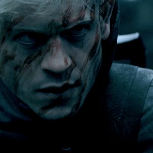 Fotoğraf Iwan Rheon