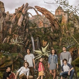 Fotoğraf Trinity Jo-Li Bliss