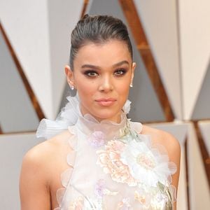 Fotoğraf Hailee Steinfeld