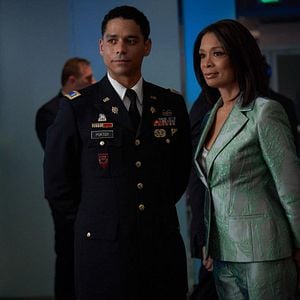 Fotoğraf Charlie Barnett