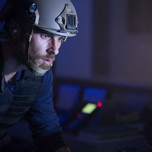 Fotoğraf Armed Response