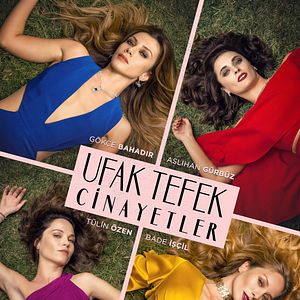 Fotoğraf Ufak Tefek Cinayetler