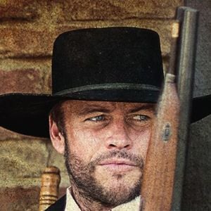 Fotoğraf Luke Hemsworth