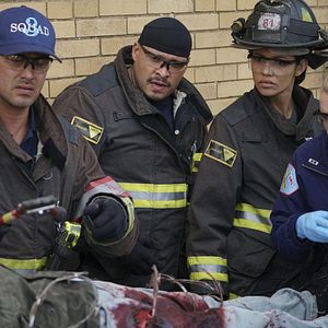 Fotoğraf Taylor Kinney