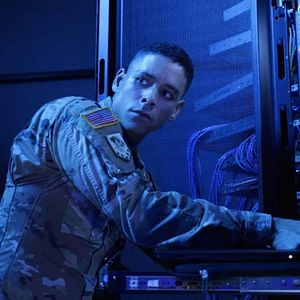 Fotoğraf Charlie Barnett