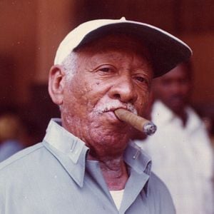 Fotoğraf Cuba and the Cameraman