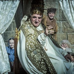 Fotoğraf Knightfall