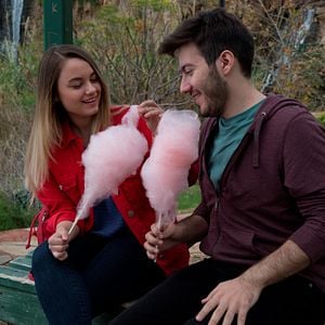 Fotoğraf Enes Batur Hayal Mi Gerçek Mi?