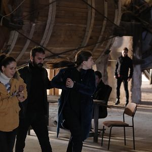 Fotoğraf Kırgın Çiçekler