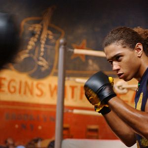 Fotoğraf Corbin Bleu