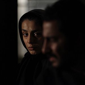 Fotoğraf Bedoune Tarikh, Bedoune Emza