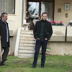 Fotoğraf Kırgın Çiçekler