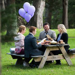 Fotoğraf Nic Sampson