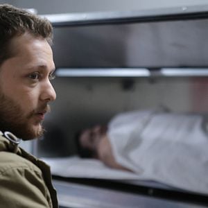 Fotoğraf Kırgın Çiçekler