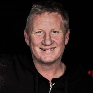 Fotoğraf Bruce McDonald