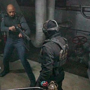 Fotoğraf Henry Simmons