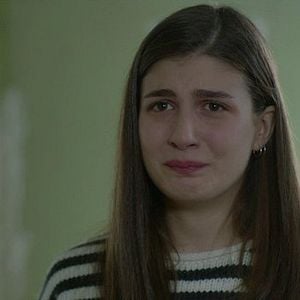 Fotoğraf Kırgın Çiçekler